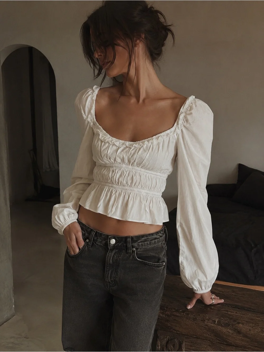 REFORMATION WHITE RUCHED PUFF SLEEVE TOP SIZE S